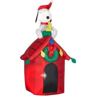 Peanuts 4 ft. Lighted Snoopy Airblown 85764 