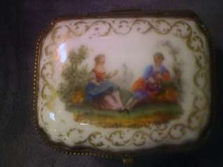 MEISSEN HINGED PORCELAIN BOX   HAND PAINTED FIGURAL  