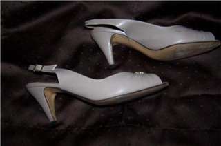 Vintage 80s Taupe open toe sling back heels shoes 8.5  