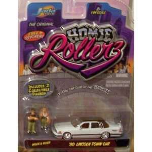   Toys Homie Rollerz 164 Scale 90 Lincoln Town Car w/ Wolfe & Boxer