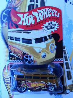 Hot Wheels 2011 Collector Edition Volkswagen T1 Drag Bus Real Riders 