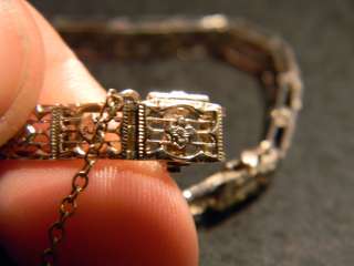 description emerald and diamond bracelet center diamond is 25ct old 