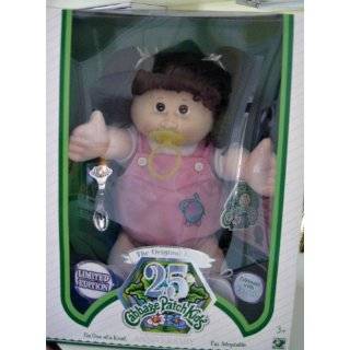 Cabbage Patch Kids 25th Anniversary Doll   Caucasian Girl with Dark 