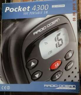 NEW RADIO OCEAN VHF 5W Pocket 4300    NEW IN BOX  