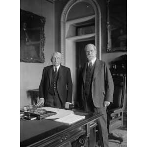  1925 photo Frank B. Kellogg and Sec. Hughes, 2/27/25