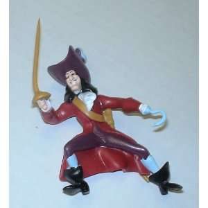    Disney Pvc Figure  Peter Pan Captain Hook 