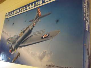   DAUNTLESS 1/32ND SCALE PLASTIC MODEL AIRPLANE KIT *exc. cond  